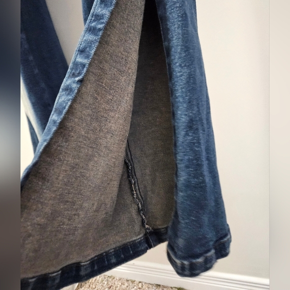 Y2K Vintage Delia's split leg denim, mud rinse sz. 9/10 - Picture 8 of 16